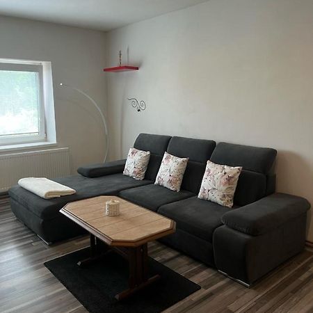 Apartman V Rodinnem Dome Jaroměř Kültér fotó