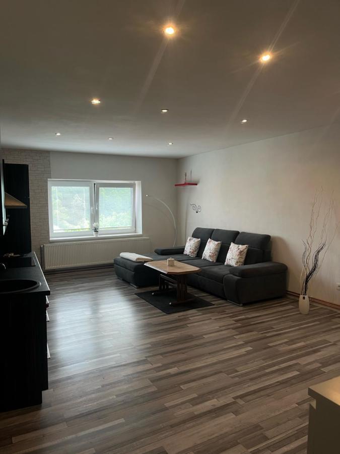 Apartman V Rodinnem Dome Jaroměř Kültér fotó